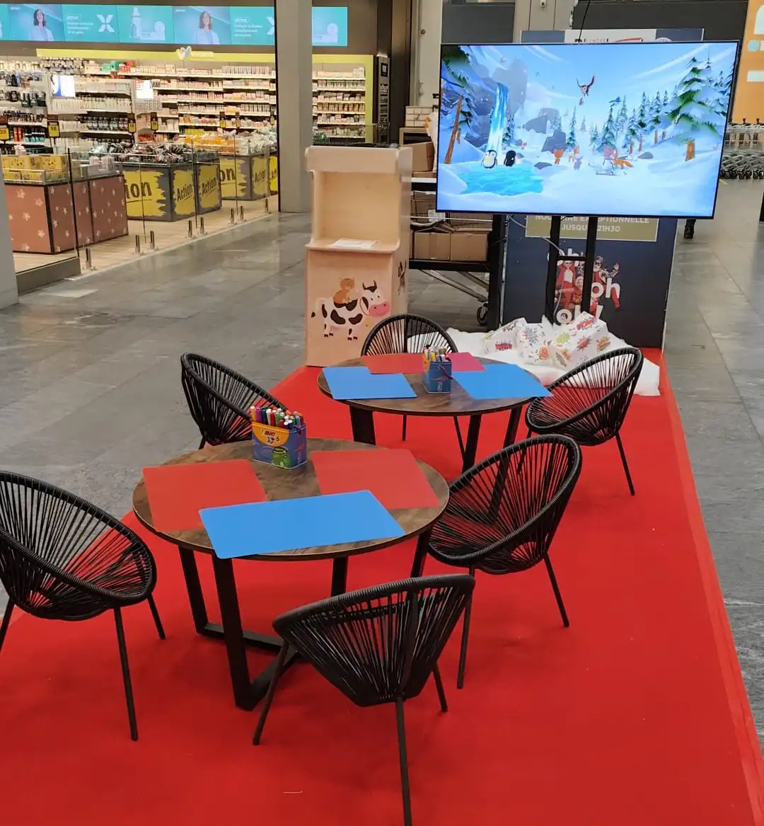 Atelier de dessin pour enfants en centre commercial — Global Creative
